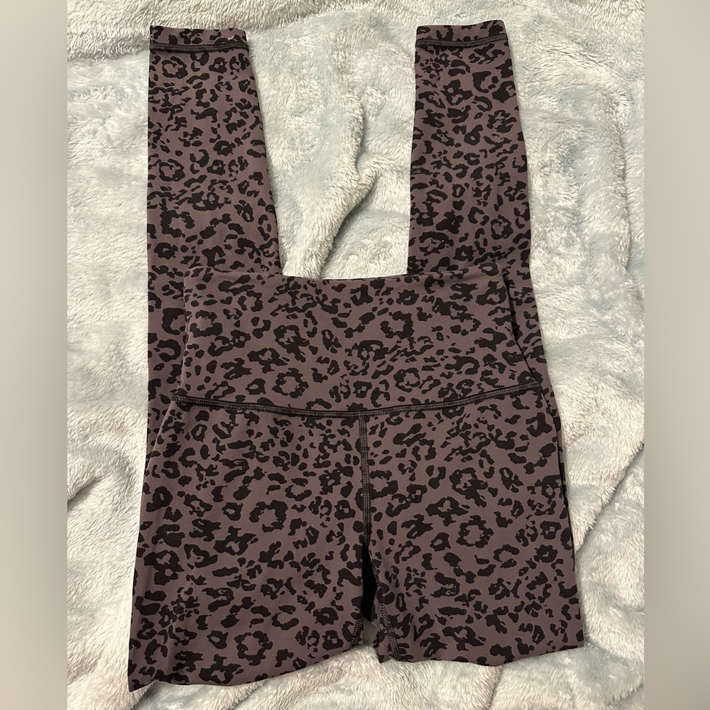 Athleta leopard print leggings